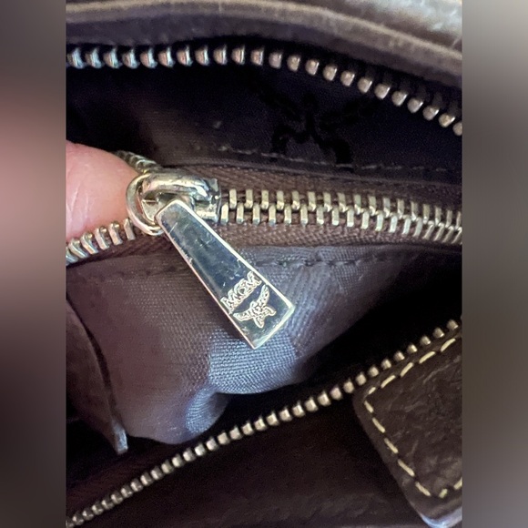 MCM Hobo Shoulder Bag (With COA) - Picture 10 of 13